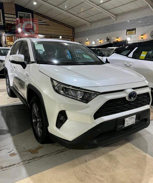 Toyota for sale in Iraq